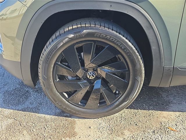 New 2026 Volkswagen Atlas SE image 8