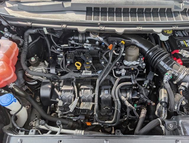 Used 2019 Ford Edge SEL image 27