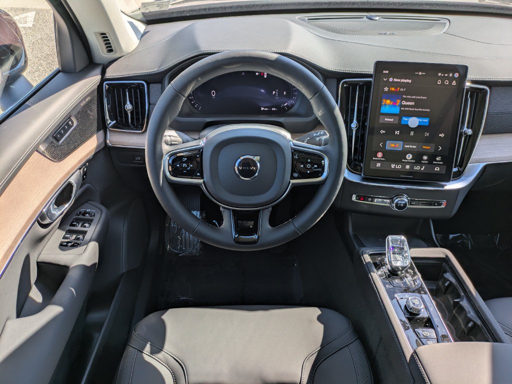 New 2027 Volvo XC90 B6 Plus AWD/4WD image 15