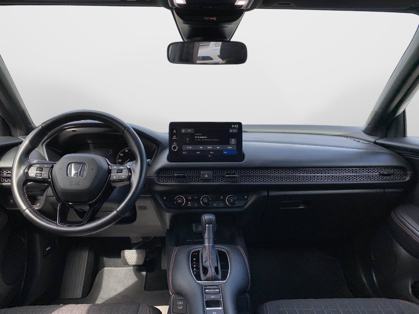 Certified 2026 Honda HR-V Sport image 31