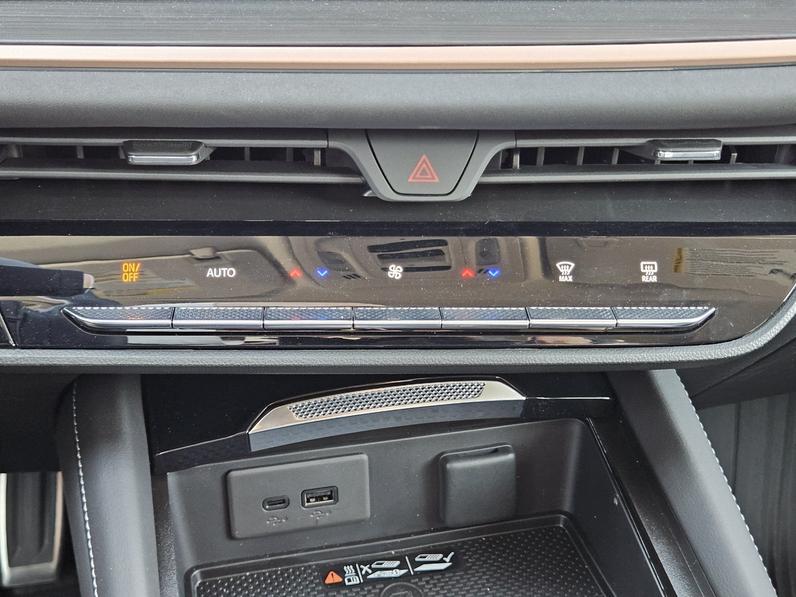 New 2026 Buick Envision Sport Touring AWD/4WD image 14