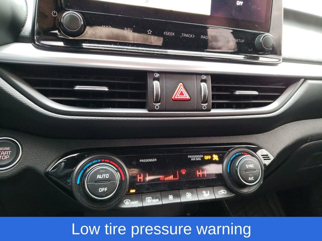 Used 2024 Kia Forte GT-Line image 23