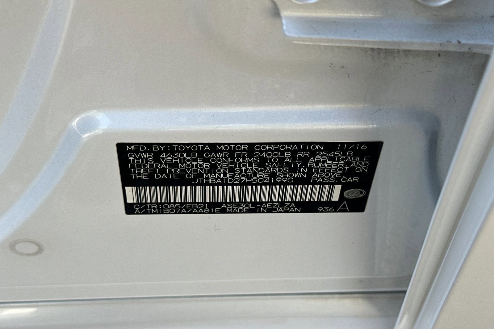 Used 2017 Lexus IS 200t w/ Navigation System Package image 21