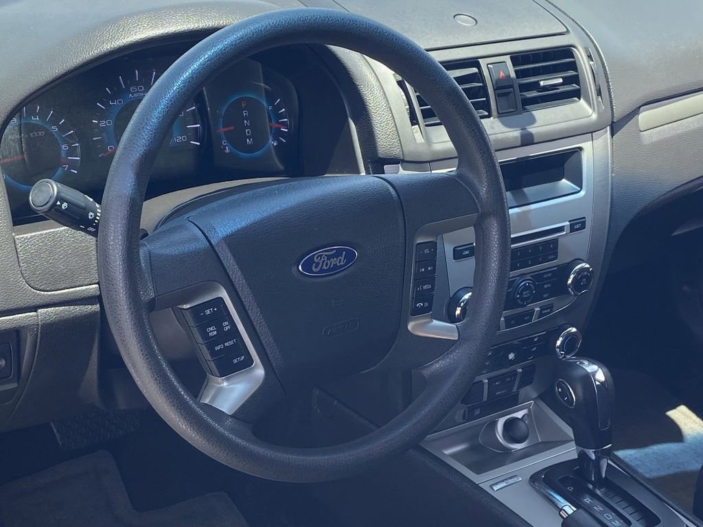 Used 2012 Ford Fusion SE FWD image 22