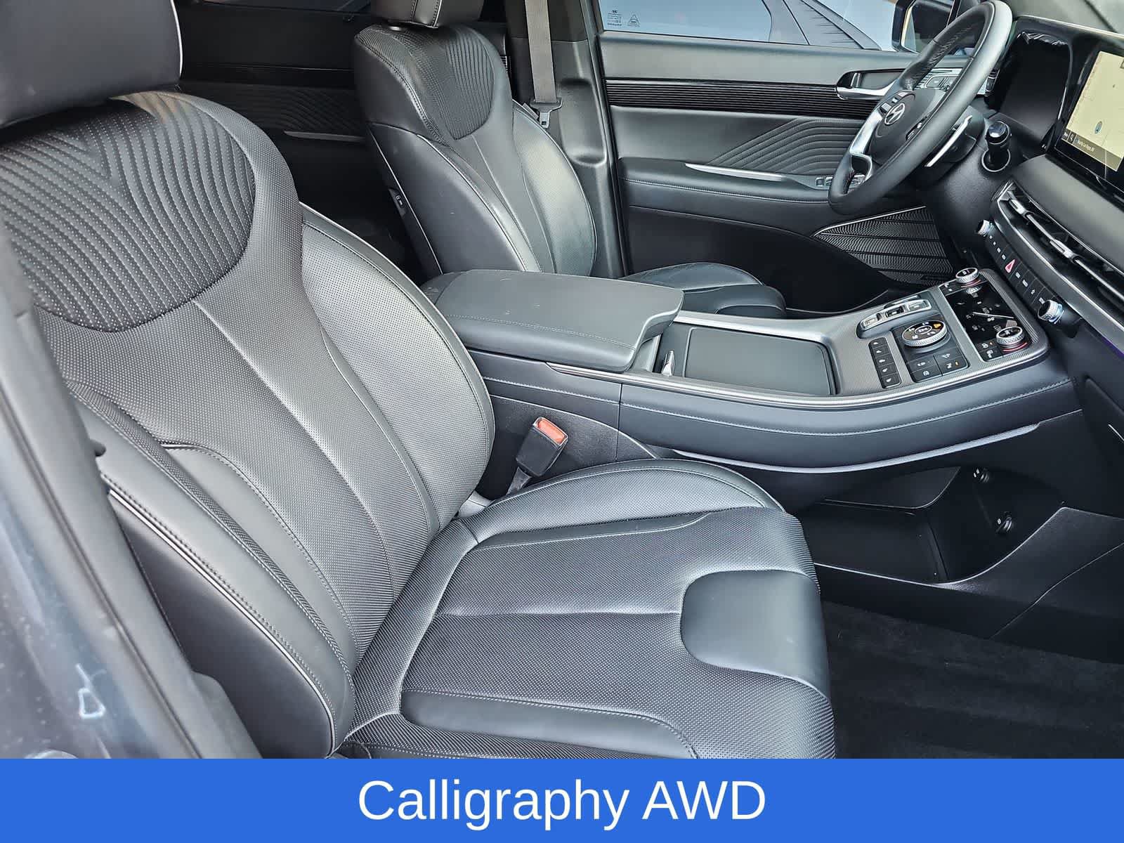 Used 2025 Hyundai Palisade Calligraphy AWD/4WD image 18