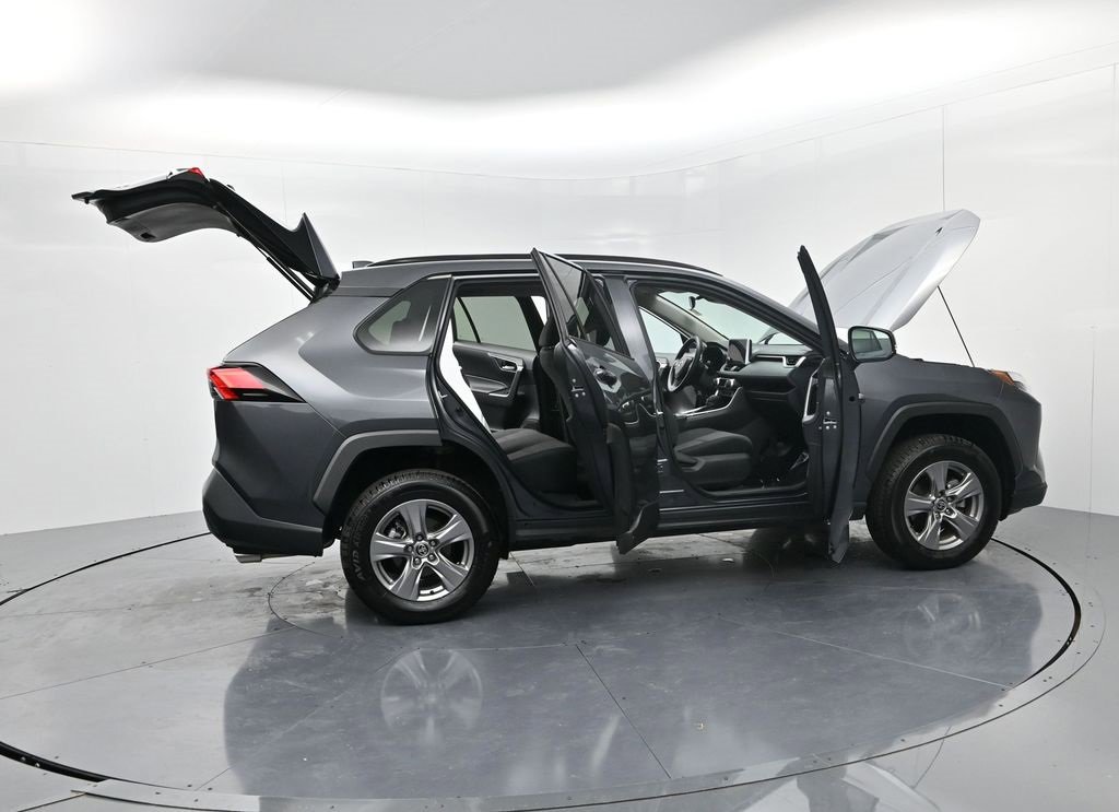 Used 2024 Toyota RAV4 XLE image 65