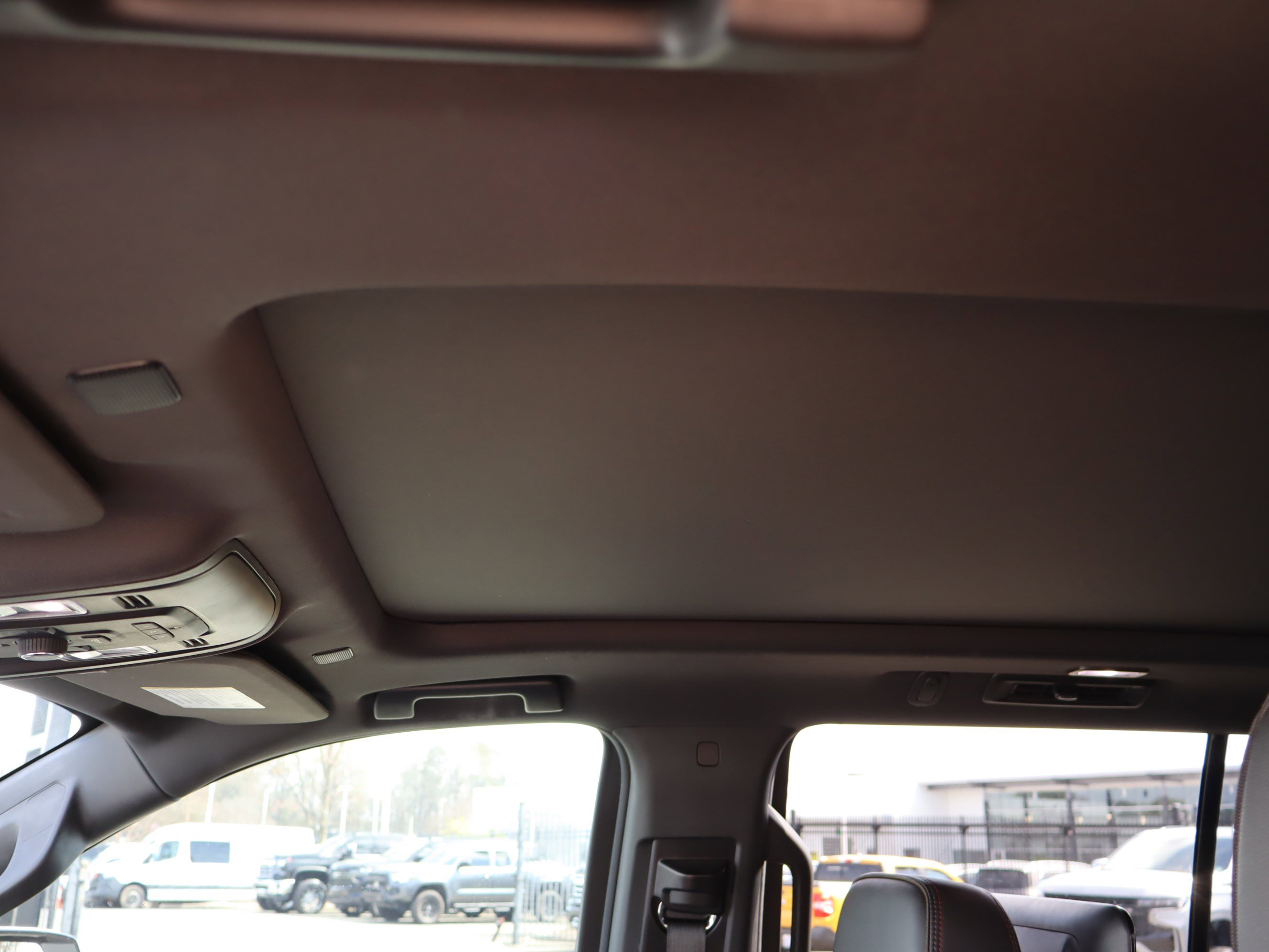 Used 2021 Chevrolet Tahoe RST w/ Luxury Package image 21