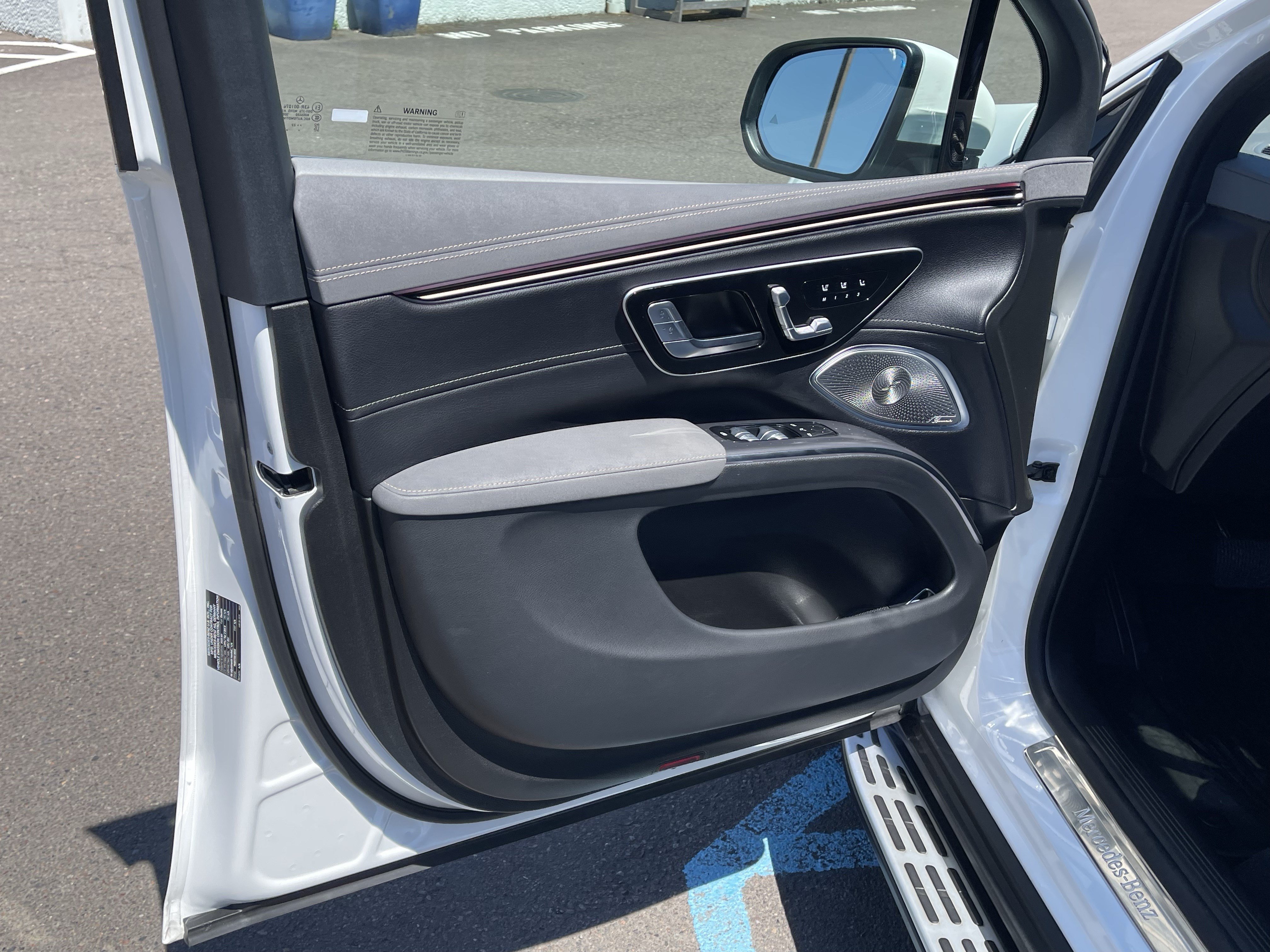 Used 2023 Mercedes-Benz EQS 450+ 4MATIC SUV image 18