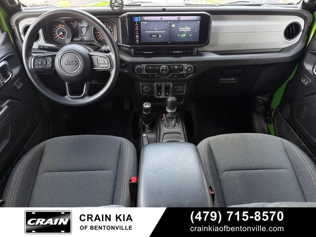 Used 2025 Jeep Wrangler Sport AWD/4WD image 24
