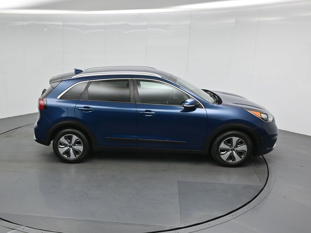 Used 2018 Kia Niro EX image 41
