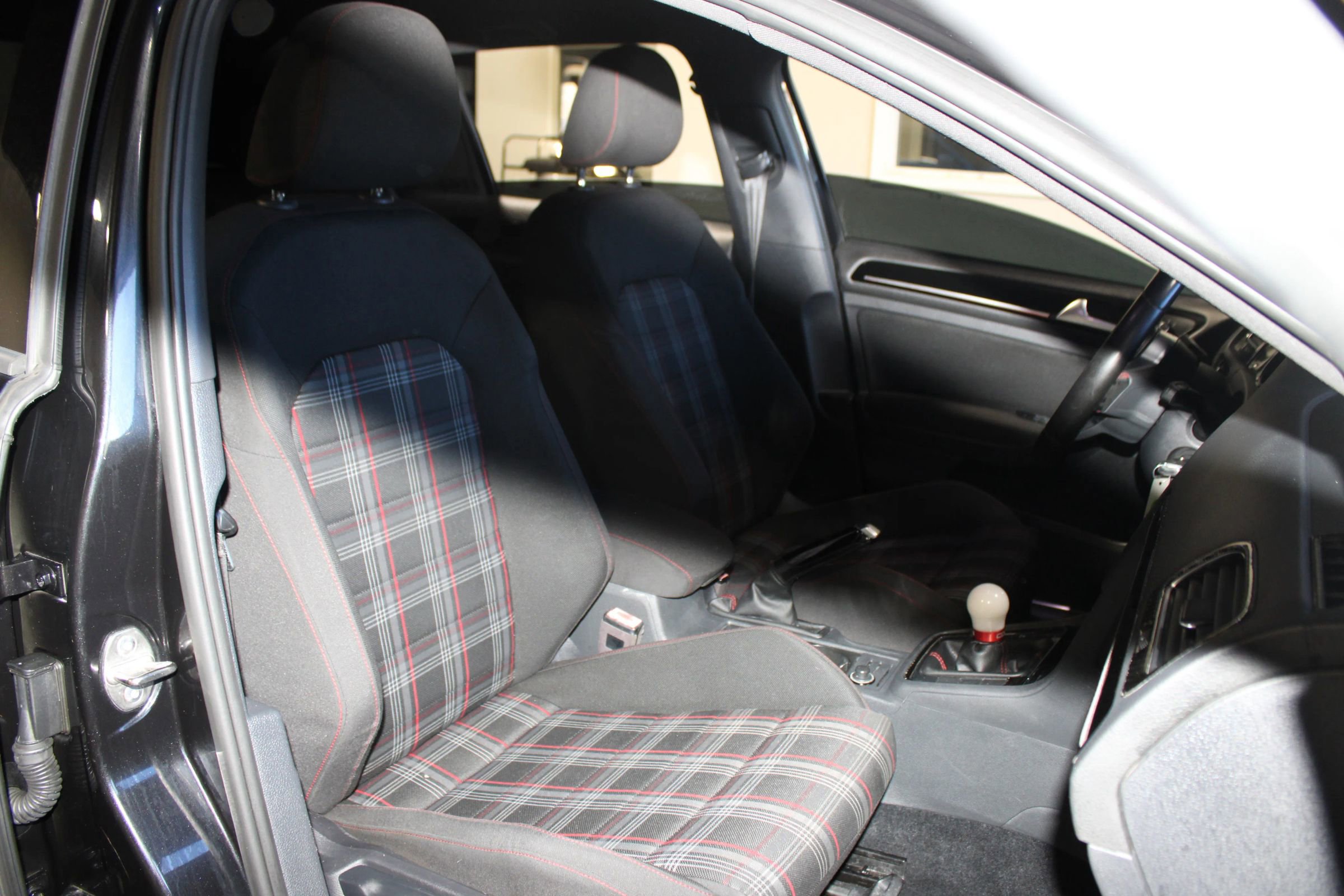 Used 2017 Volkswagen GTI S image 24