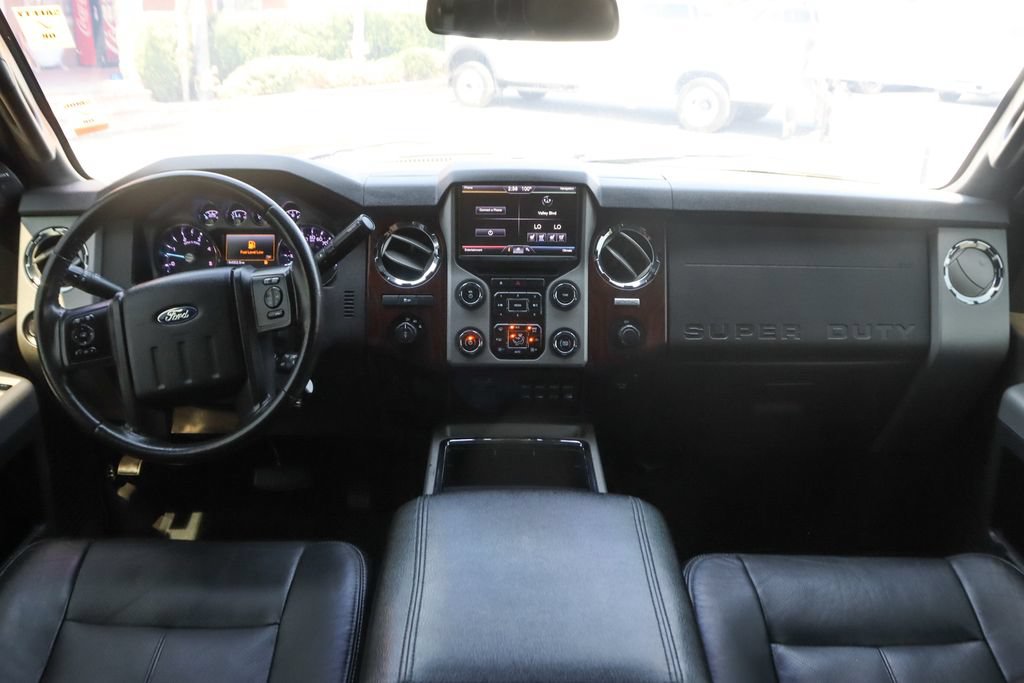 Used 2016 Ford F250 Lariat w/ Lariat Ultimate Package AWD/4WD image 28