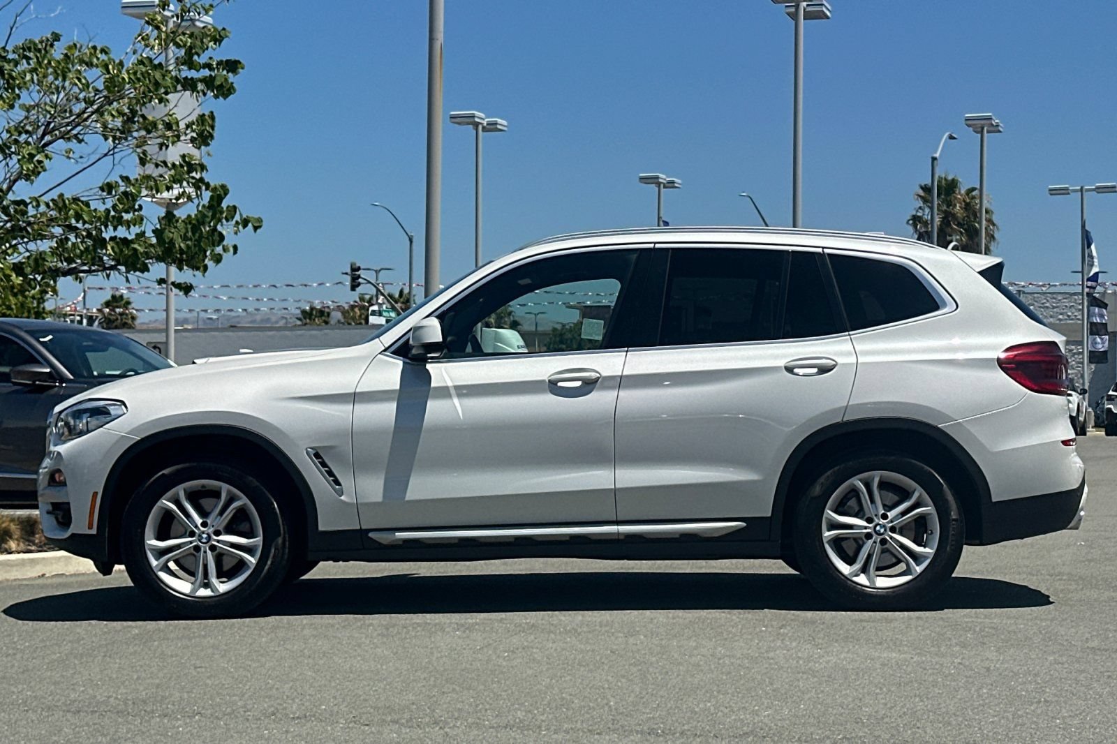 Used 2021 BMW X3 xDrive30i AWD/4WD image 7