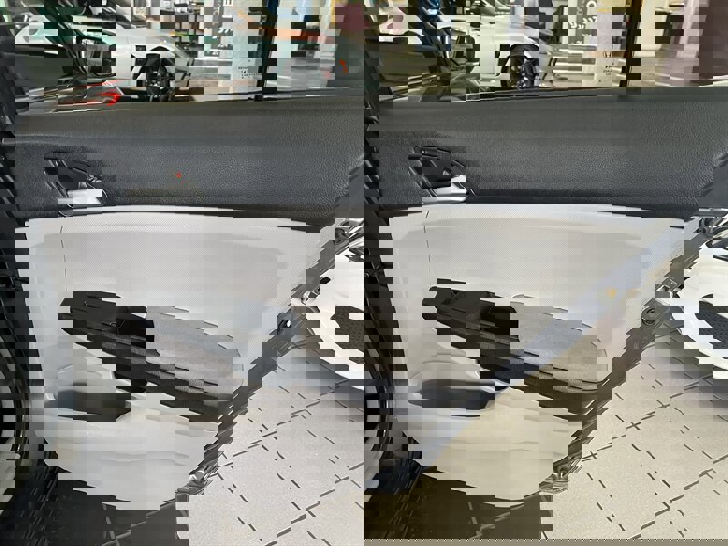 Used 2012 Honda Accord LX image 20