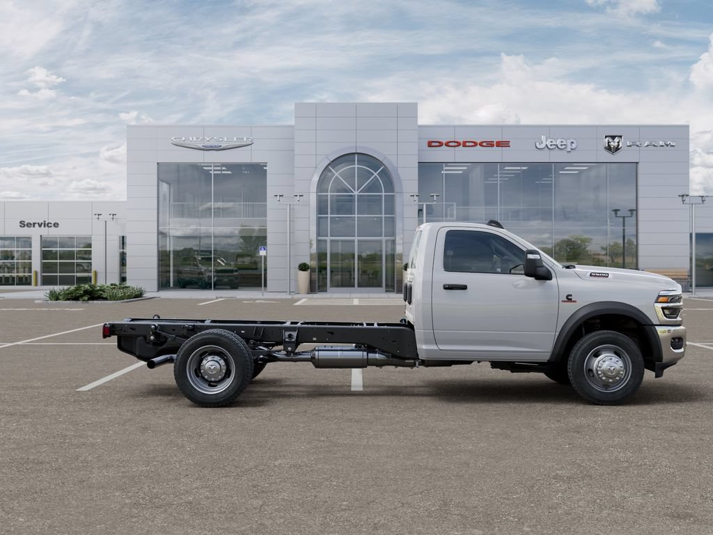 New 2026 RAM 5500 Tradesman w/ Chrome Appearance Group AWD/4WD image 24
