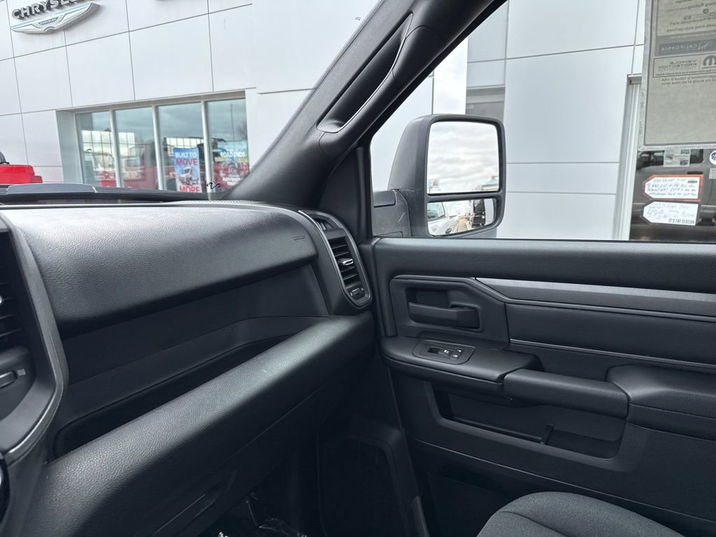 Used 2025 RAM 2500 Tradesman AWD/4WD image 18