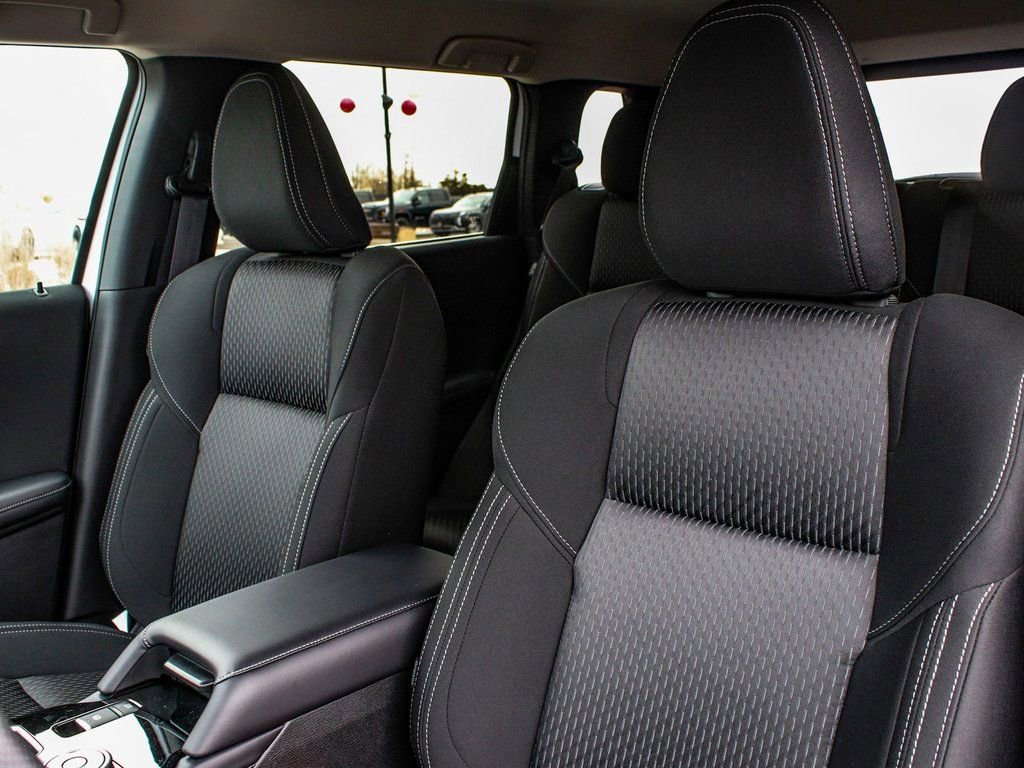 New 2026 Mitsubishi Outlander ES AWD/4WD image 32