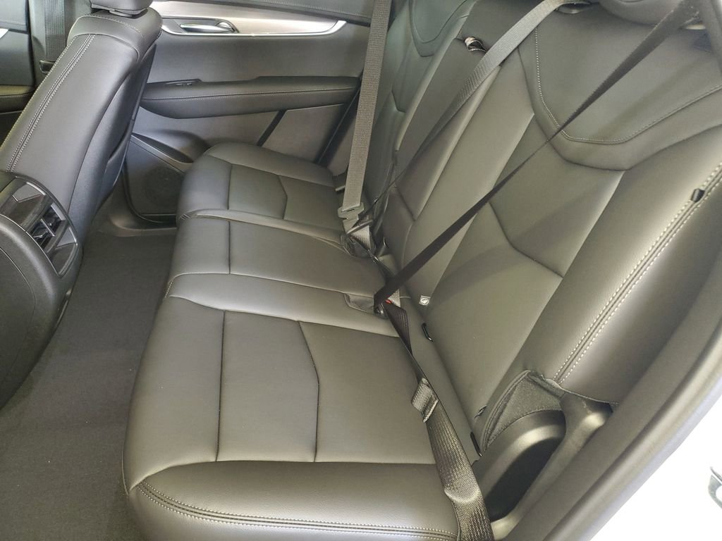 New 2026 Cadillac XT5 Luxury AWD/4WD image 11