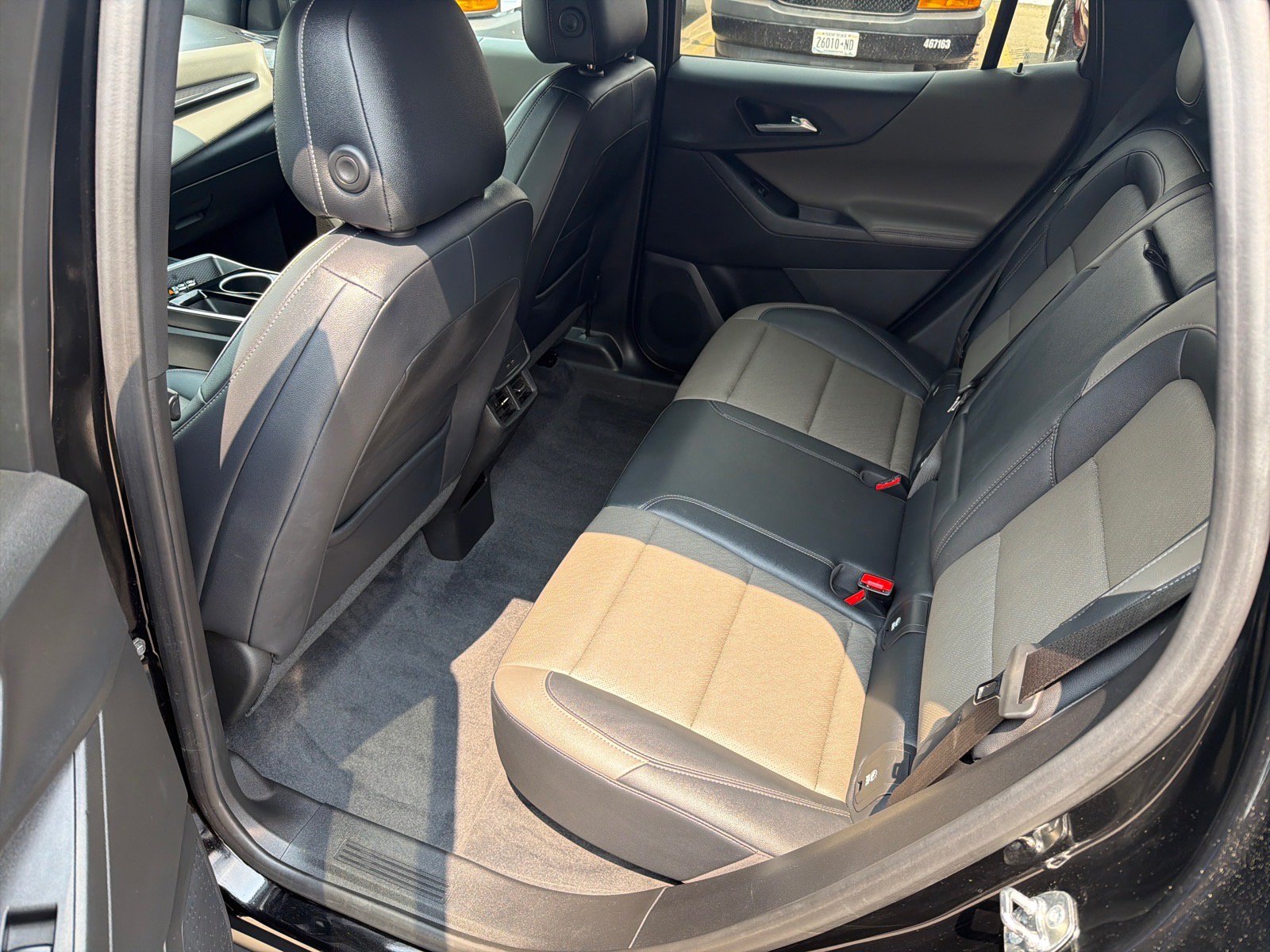 Used 2025 Chevrolet Equinox LT w/ Convenience Package II AWD/4WD image 15