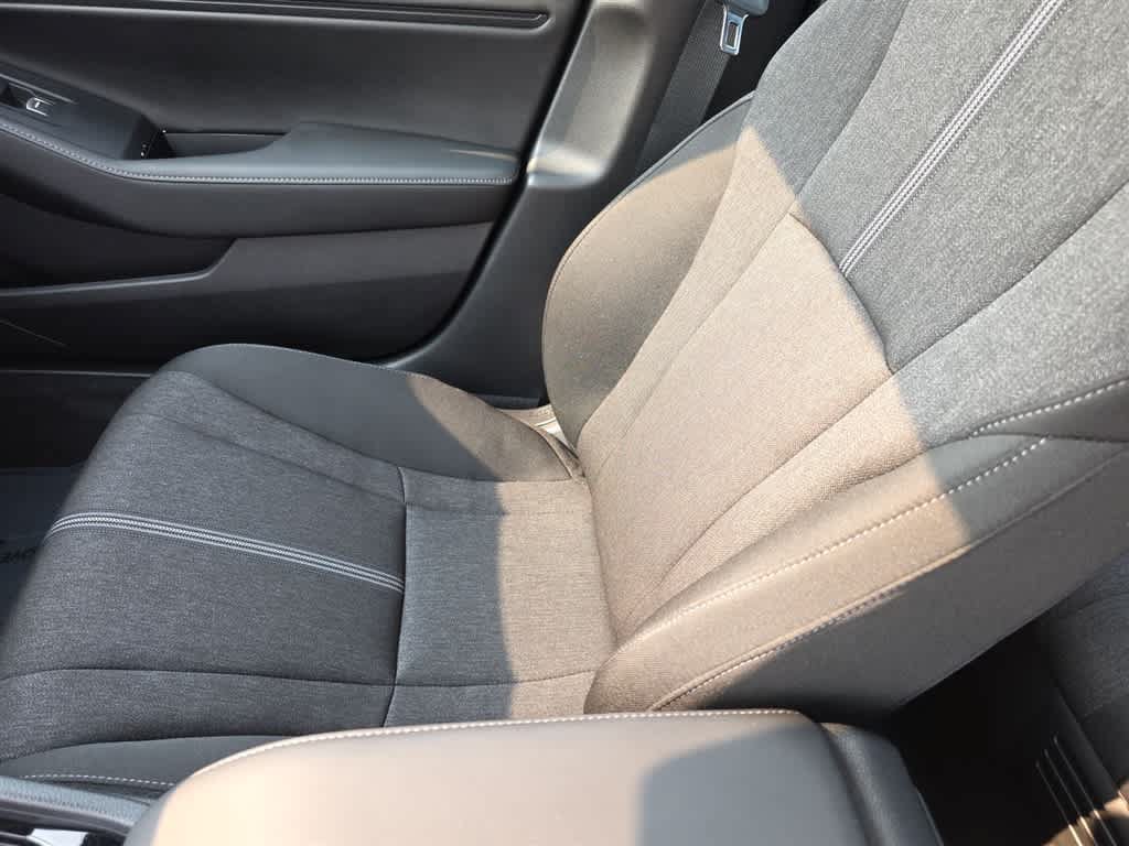 Certified 2025 Honda Accord Sport image 27