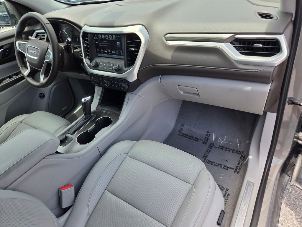 Certified 2019 GMC Acadia SLT FWD image 17