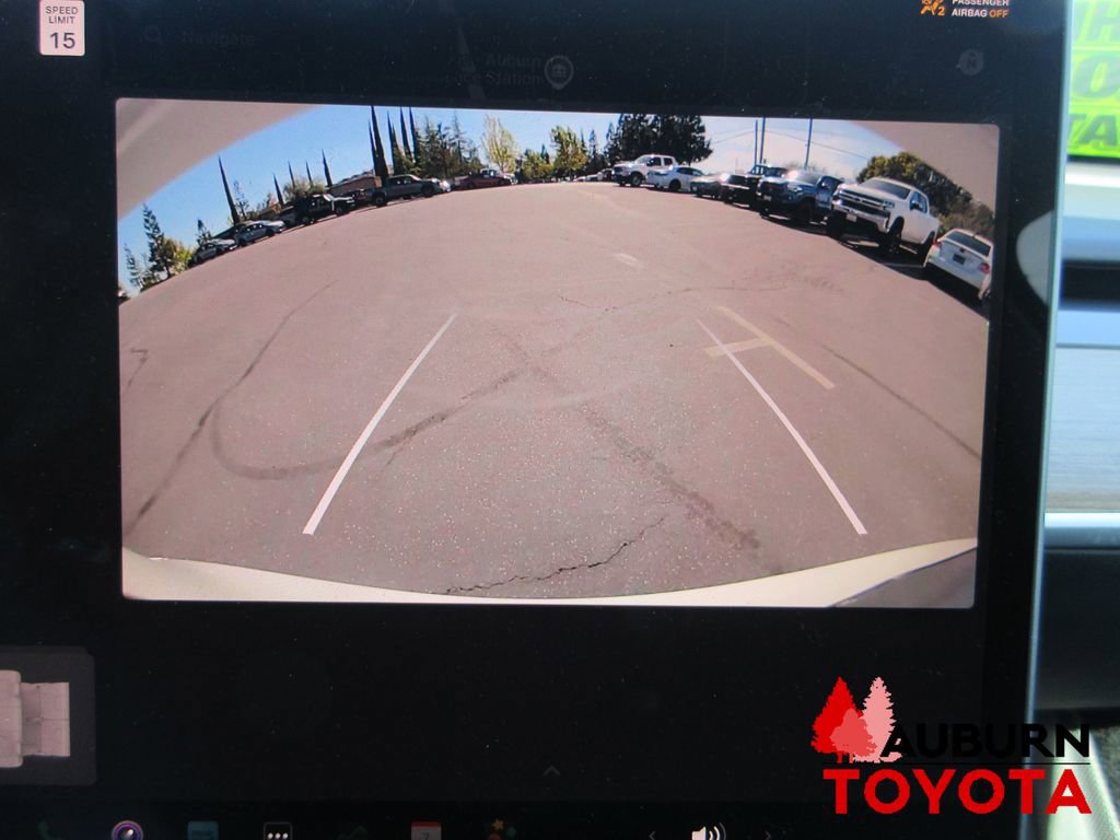 Used 2023 Tesla Model Y Long Range image 38