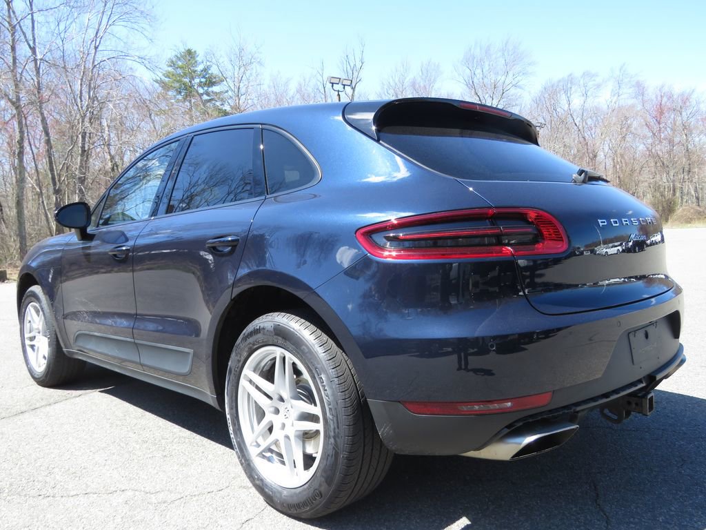 Used 2017 Porsche Macan AWD/4WD image 7