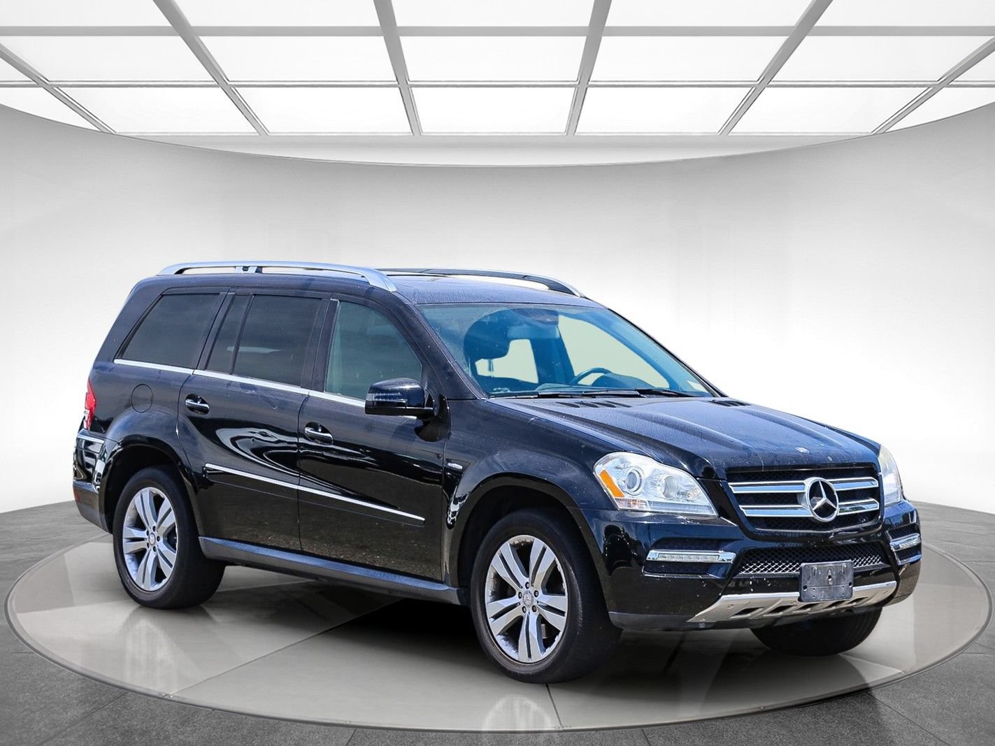 Used 2012 Mercedes-Benz GL 320 BlueTEC 4MATIC image 4