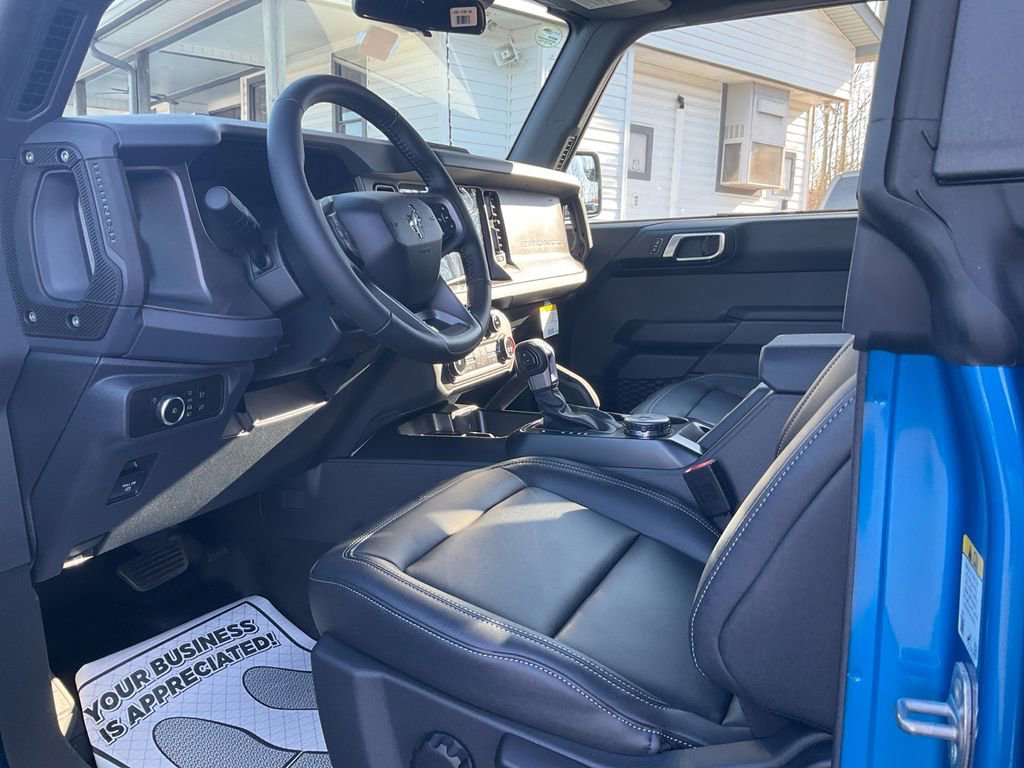 New 2025 Ford Bronco Big Bend w/ Black Diamond Package image 14