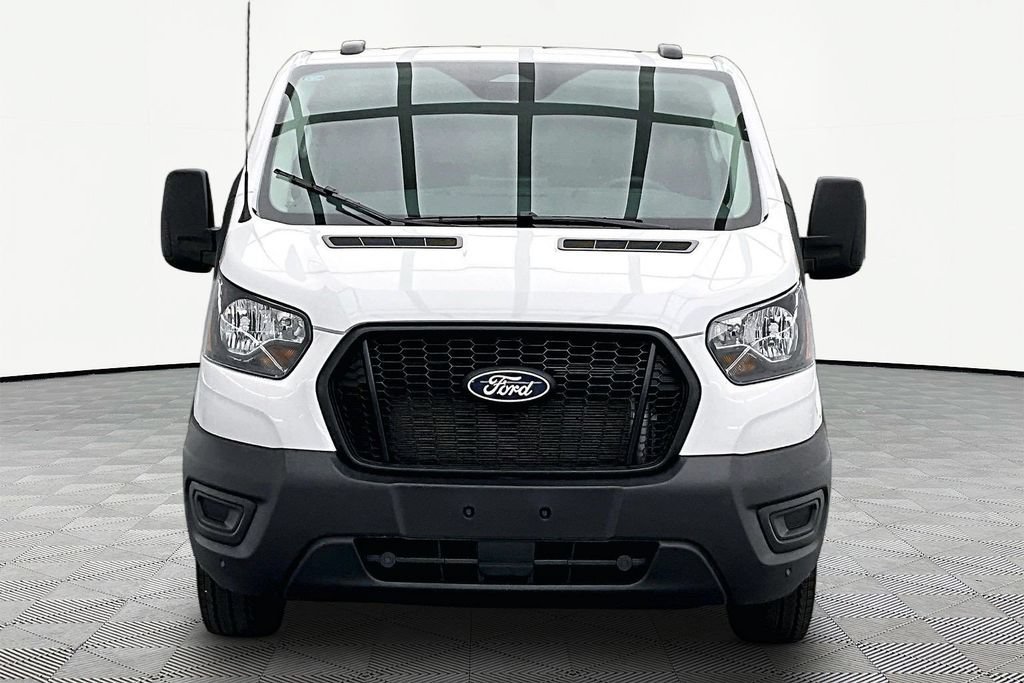Used 2026 Ford Transit 150 Low Roof RWD image 3