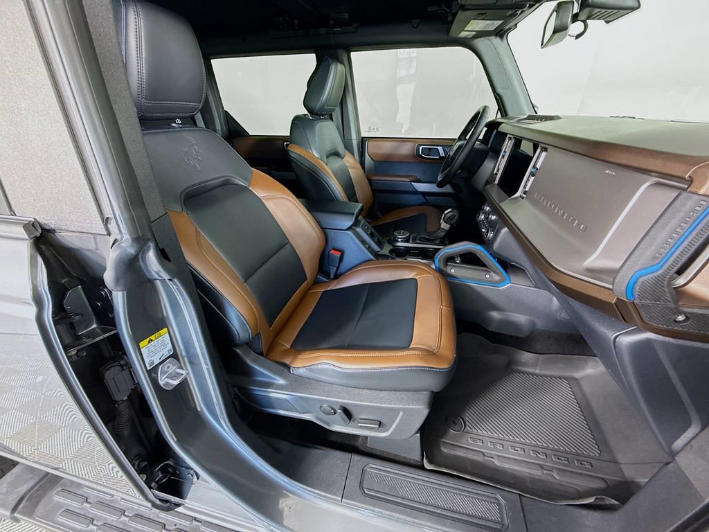 Used 2022 Ford Bronco Outer Banks AWD/4WD image 29