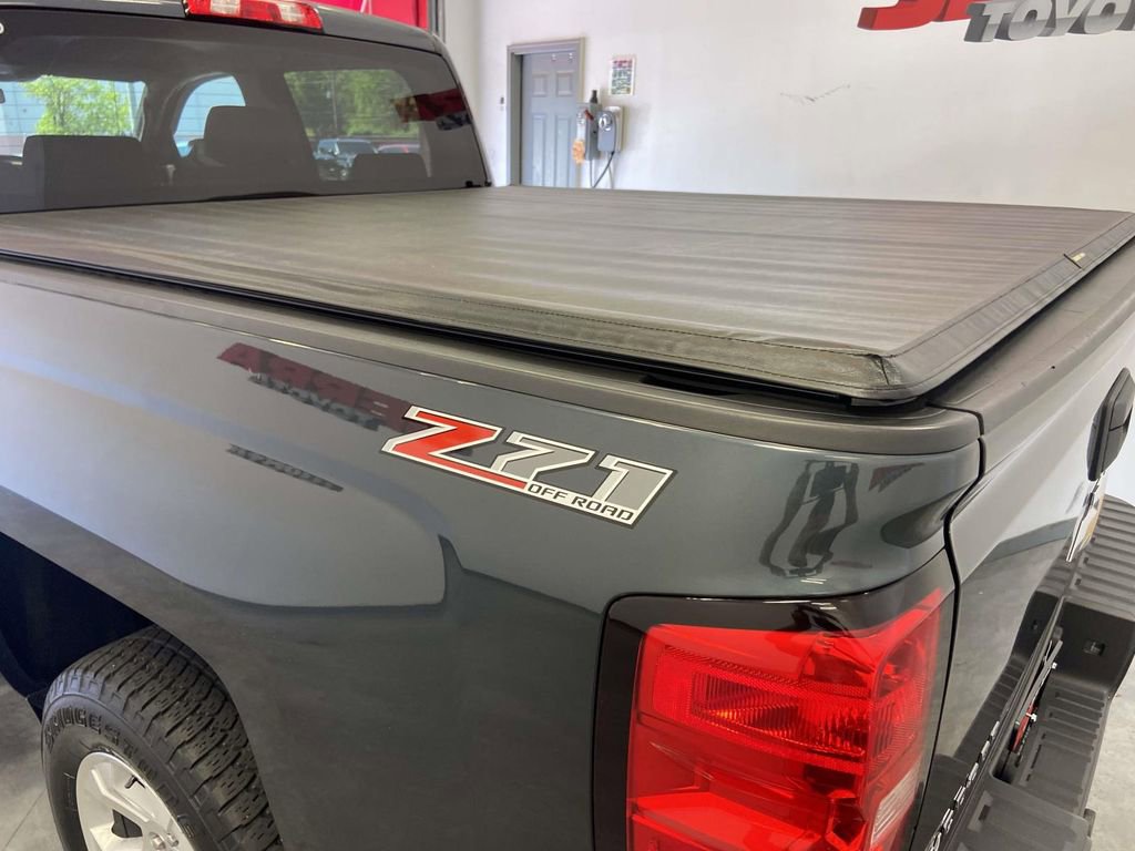 Used 2017 Chevrolet Silverado 1500 LT w/ All Star Edition image 11