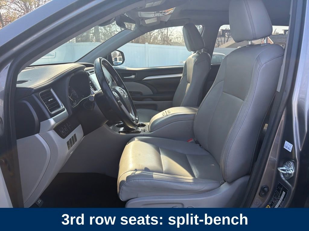 Used 2017 Toyota Highlander XLE image 10