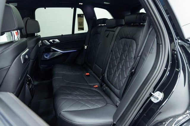New 2026 BMW X5 M60i image 25