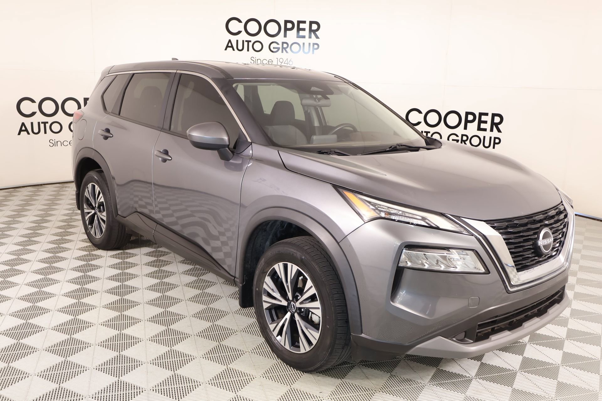 Used 2023 Nissan Rogue SV FWD 360° Tour