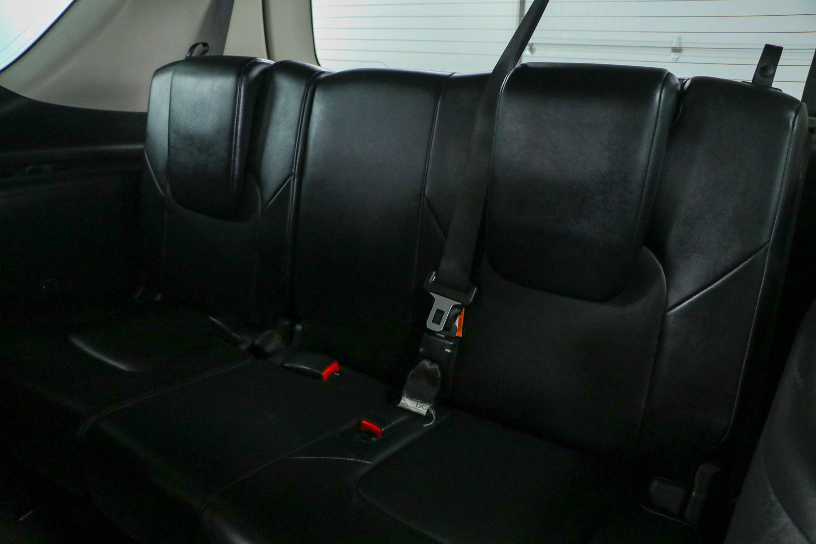 Used 2021 Nissan Armada SV image 26