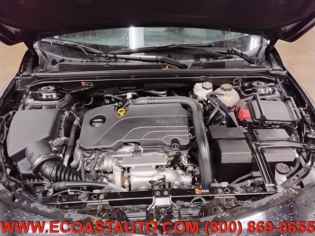 Used 2024 Chevrolet Malibu LS w/ LPO, Floor Liner Package FWD image 9