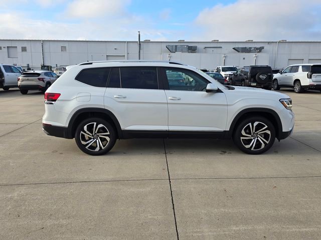 Used 2023 Volkswagen Atlas SEL AWD/4WD image 16