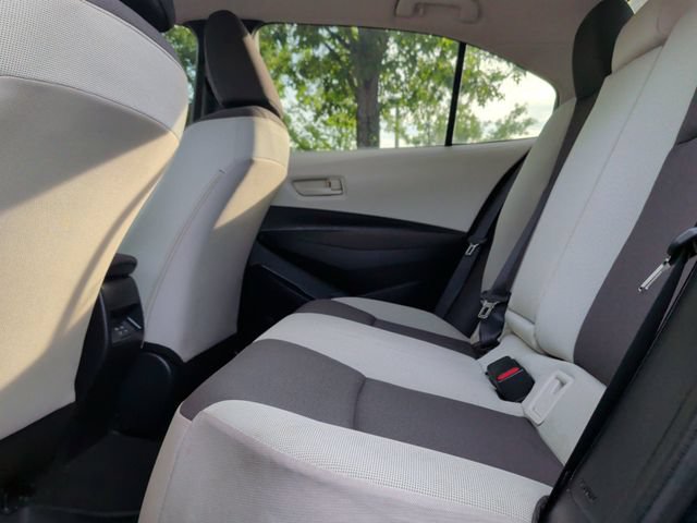 Used 2025 Toyota Corolla LE FWD image 26