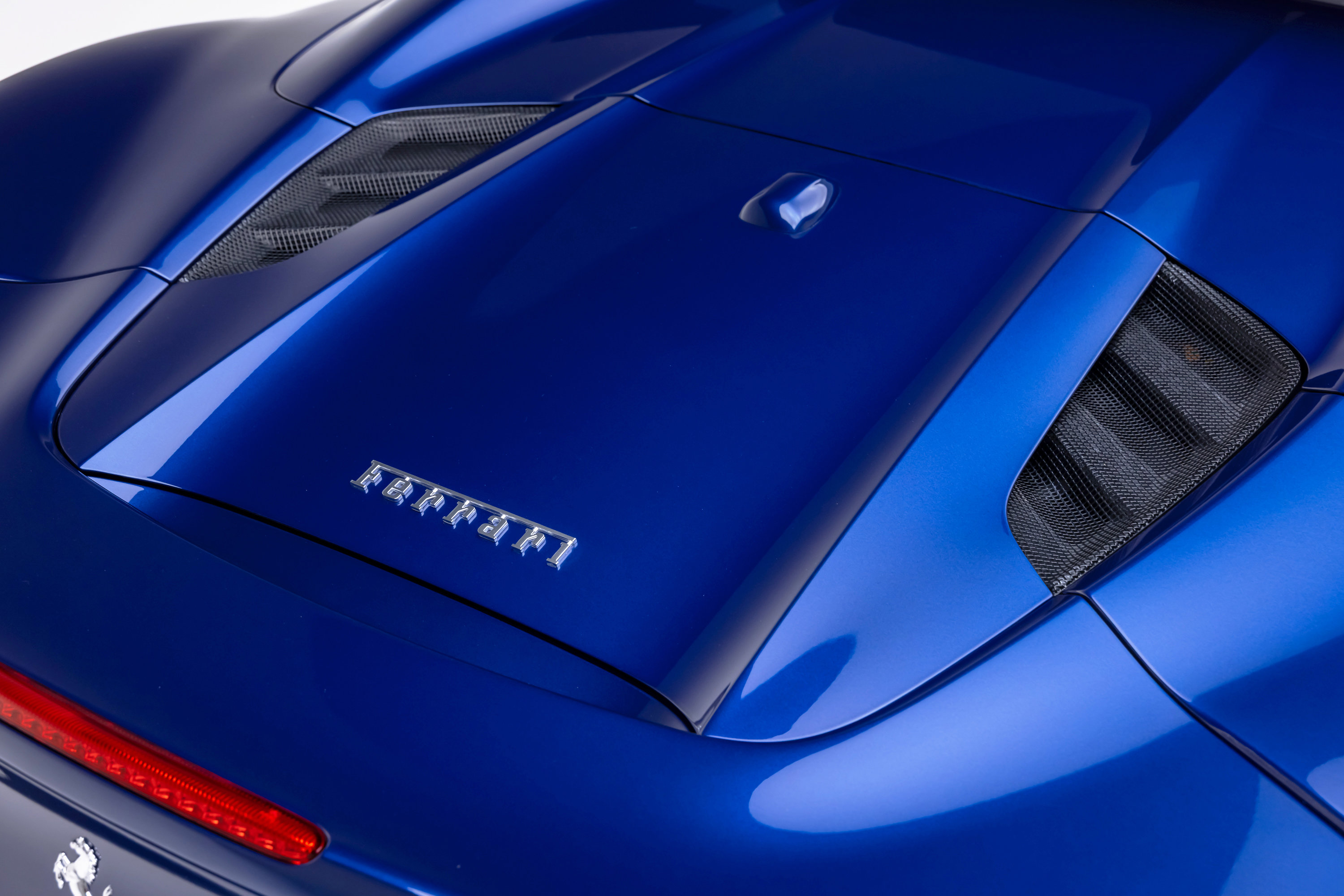 Certified 2017 Ferrari 488 Spider RWD image 45