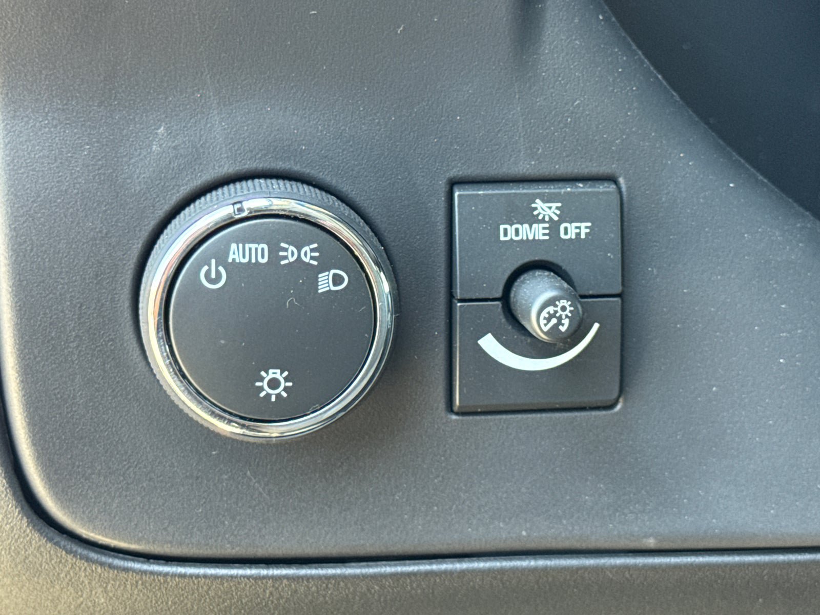 New 2025 GMC Savana 3500 w/ Power Convenience Package RWD image 24
