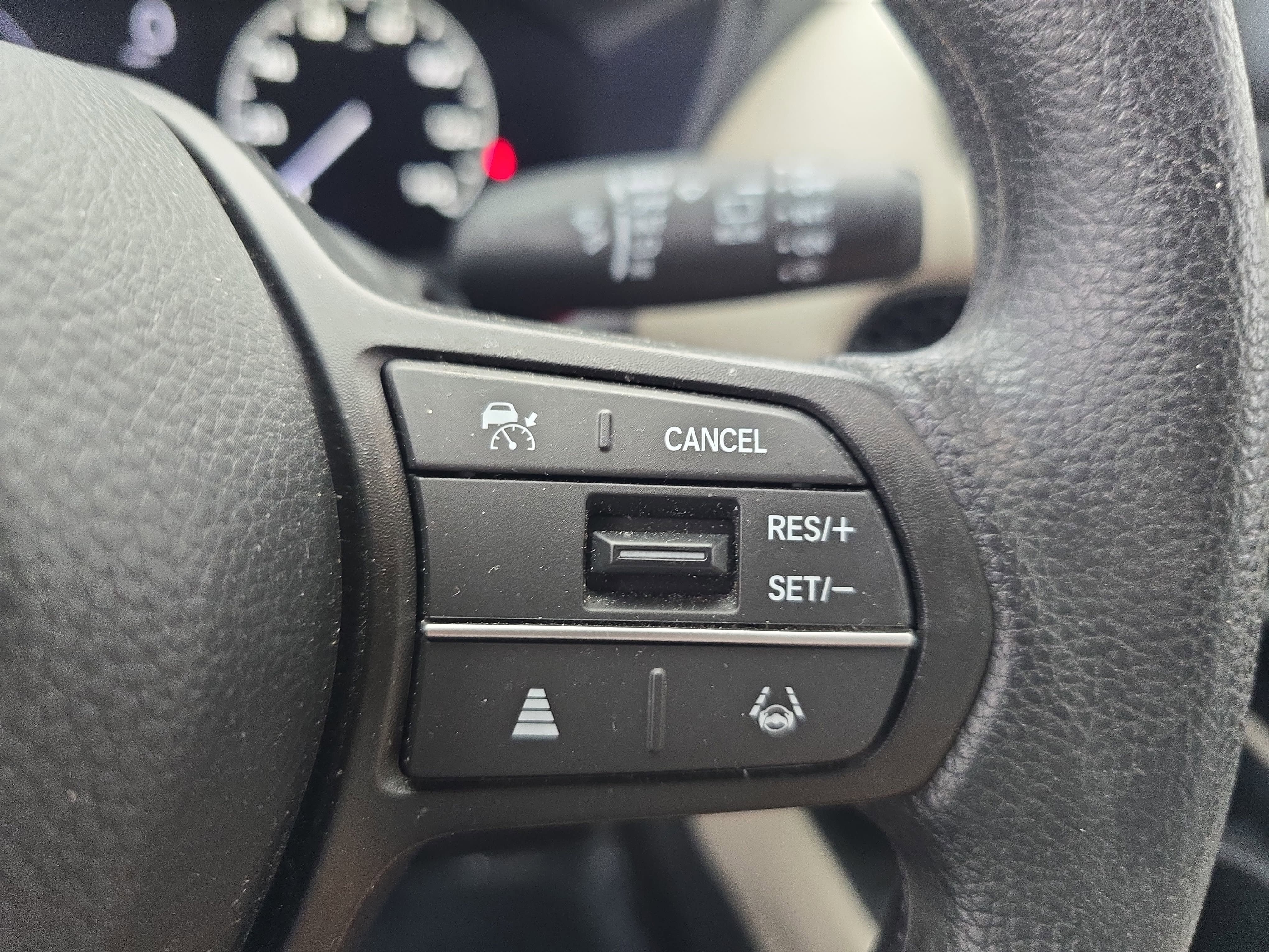 Certified 2024 Honda HR-V LX image 17