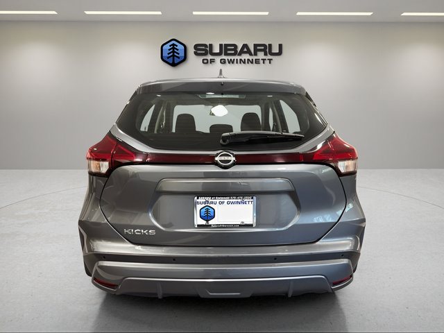Used 2024 Nissan Kicks S FWD image 4