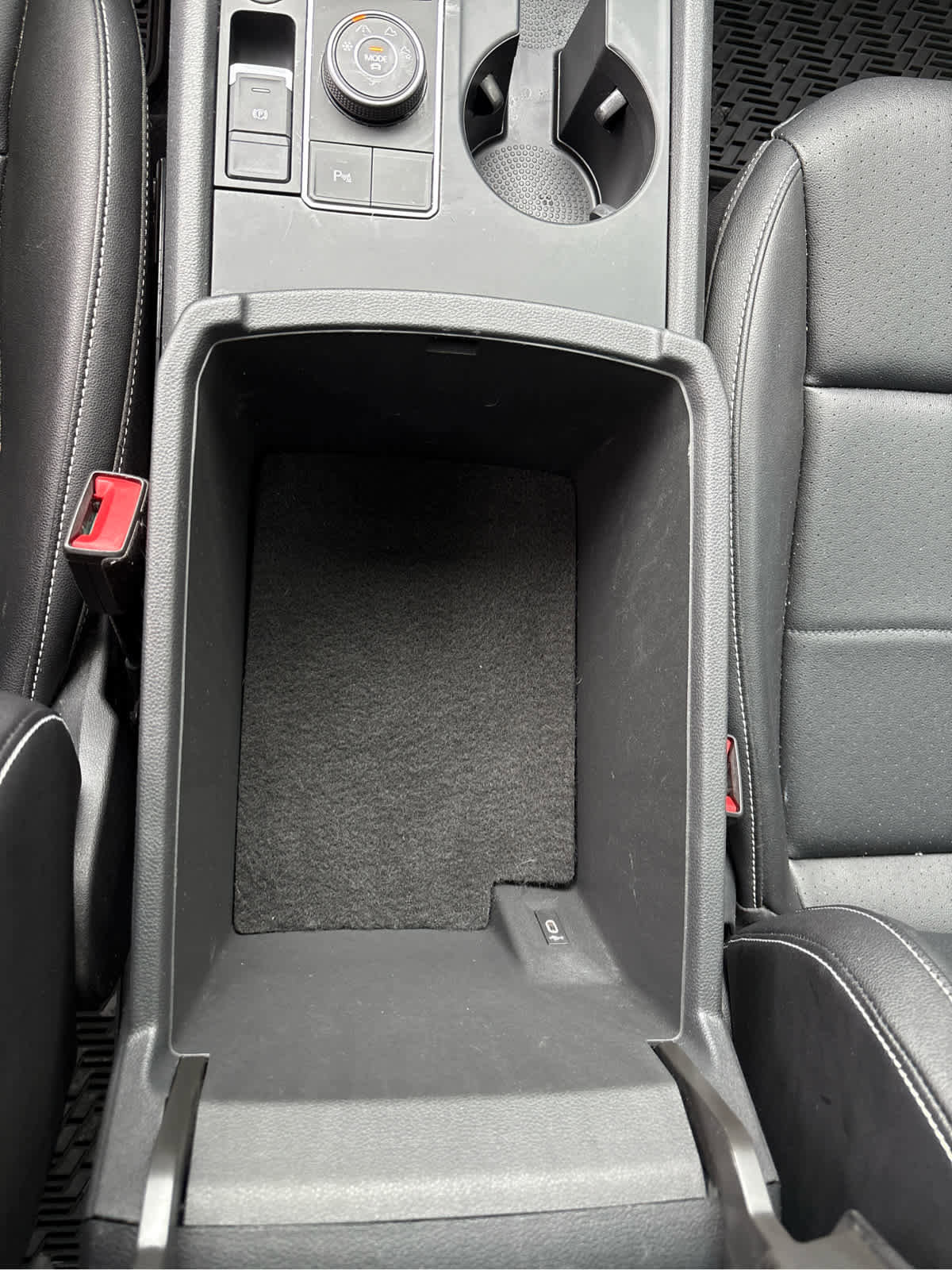 Used 2021 Volkswagen Atlas SE image 12