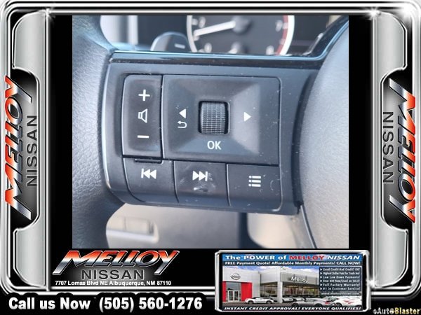 Used 2023 Nissan Rogue SV image 20