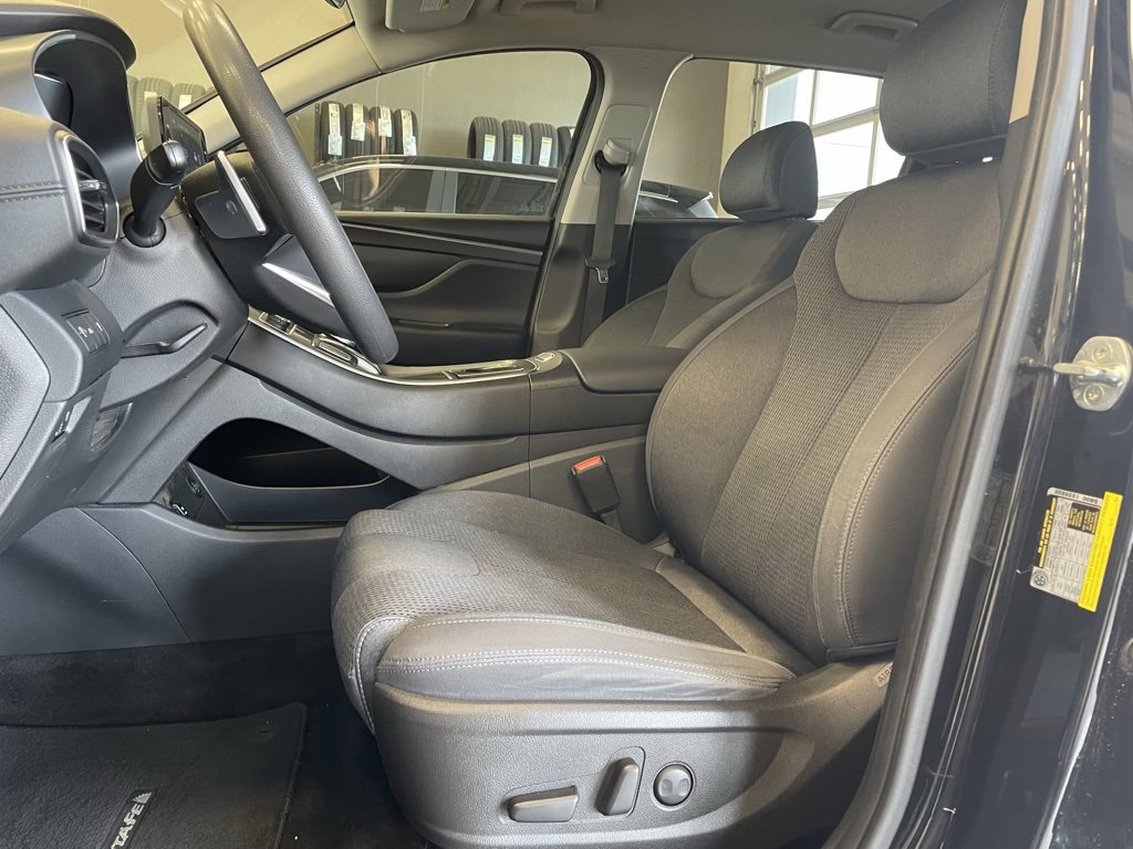 Used 2022 Hyundai Santa Fe SEL w/ Cargo Package image 11