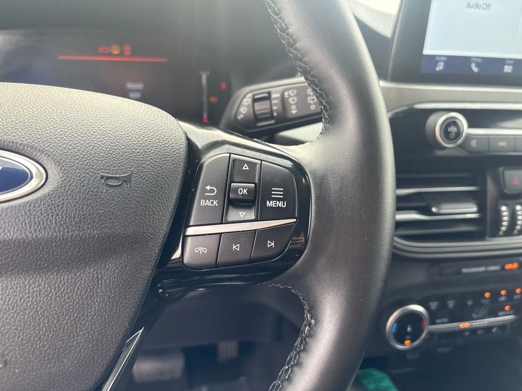 Used 2025 Ford Escape Active w/ Cold Weather Package FWD image 19