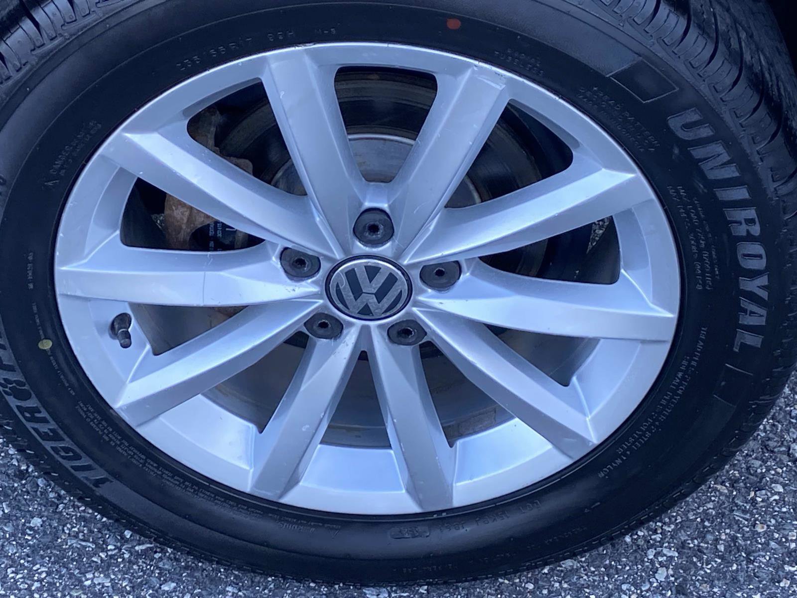 Used 2017 Volkswagen Tiguan Wolfsburg Edition image 23