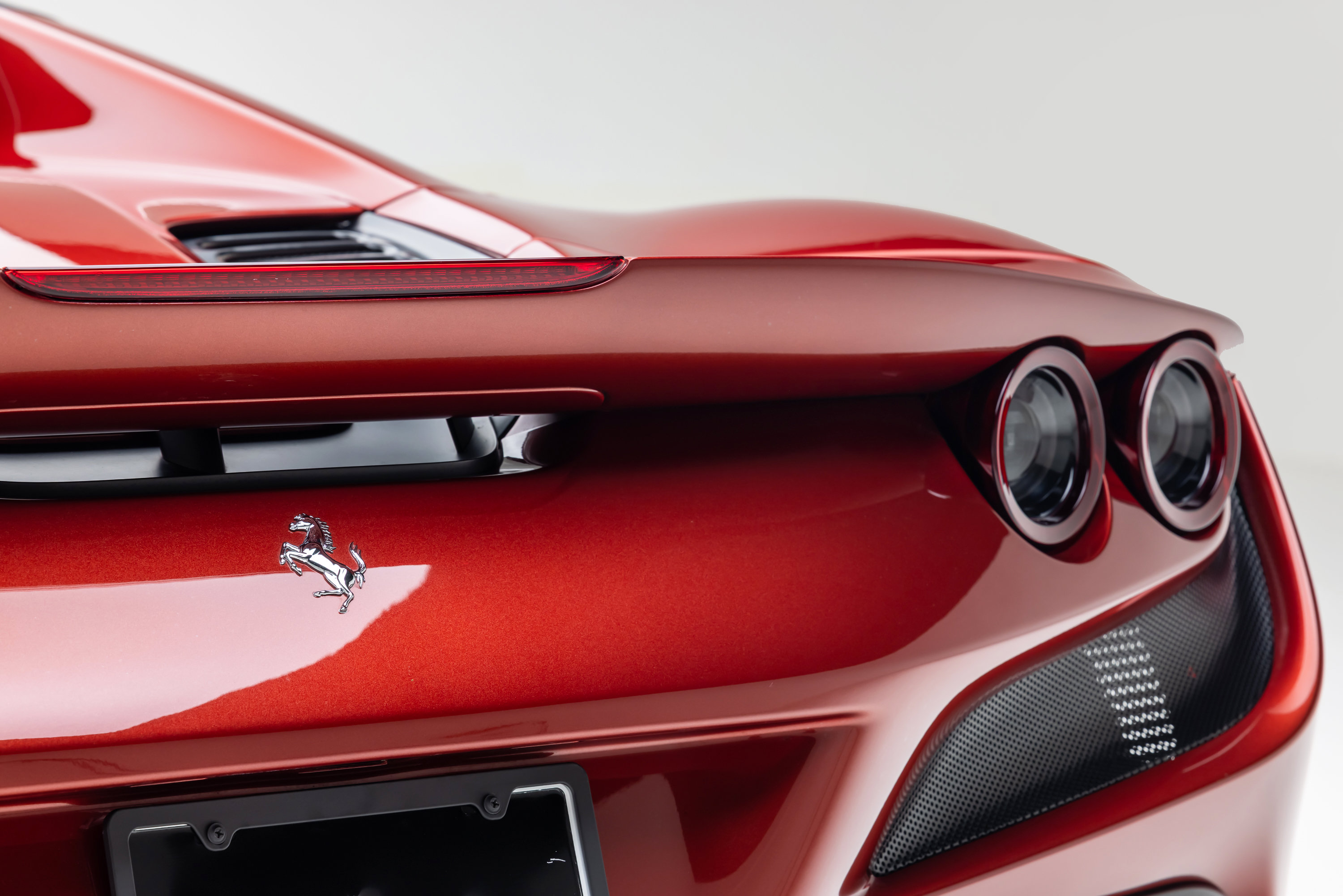 Certified 2022 Ferrari F8 Tributo RWD image 19