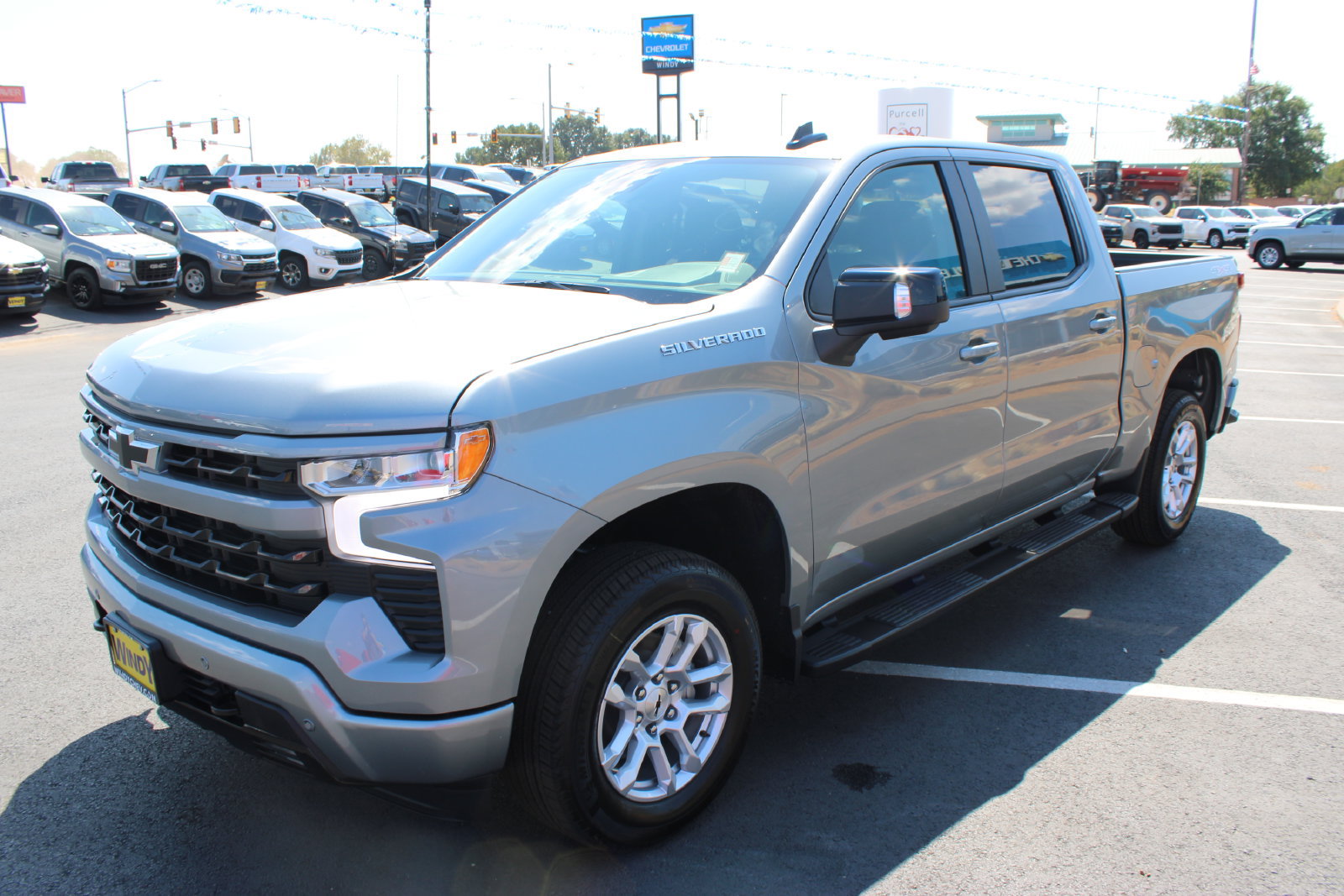 New 2026 Chevrolet Silverado 1500 RST w/ Safety Package AWD/4WD image 4